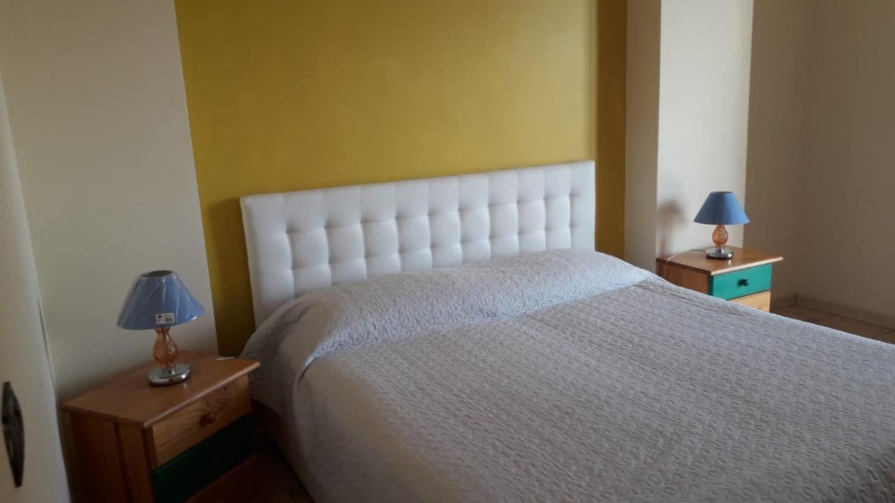 B&B La Sirena Santa Teresa Di Riva Εξωτερικό φωτογραφία