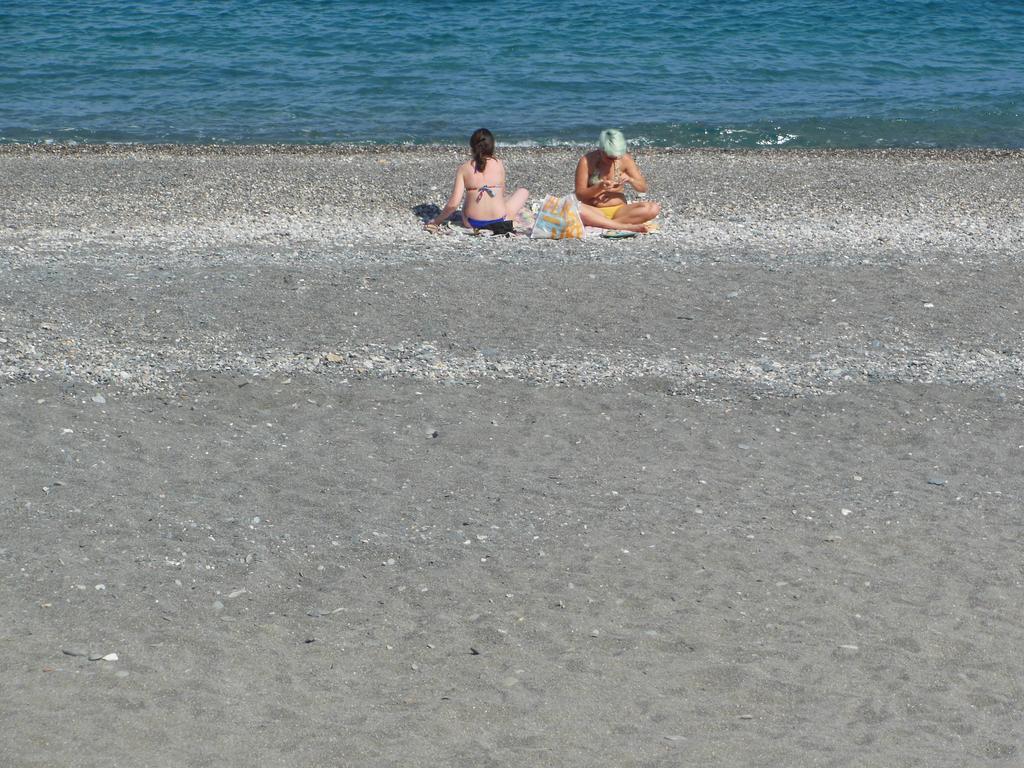 B&B La Sirena Santa Teresa Di Riva Εξωτερικό φωτογραφία