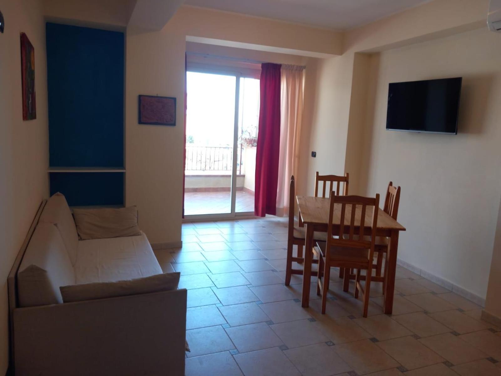 B&B La Sirena Santa Teresa Di Riva Εξωτερικό φωτογραφία