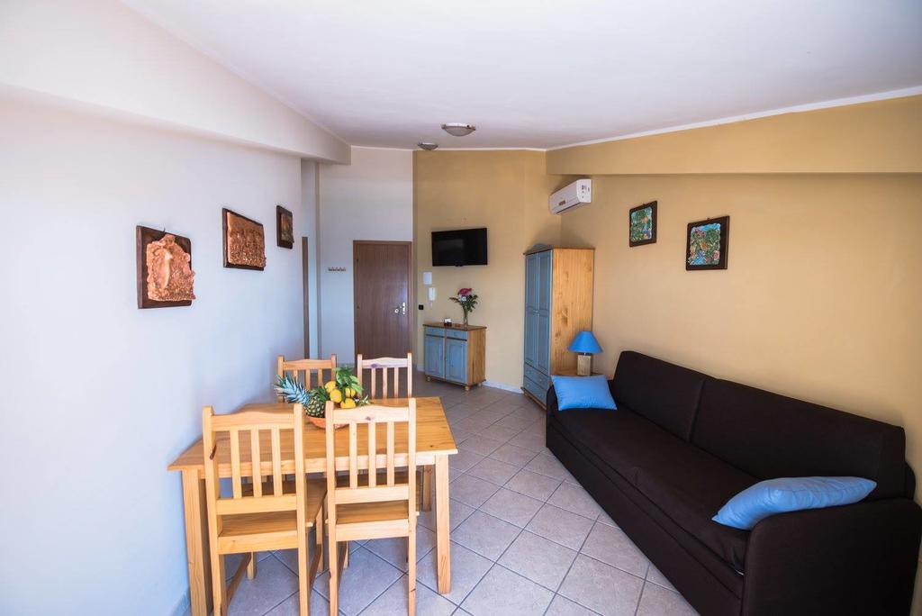 B&B La Sirena Santa Teresa Di Riva Εξωτερικό φωτογραφία